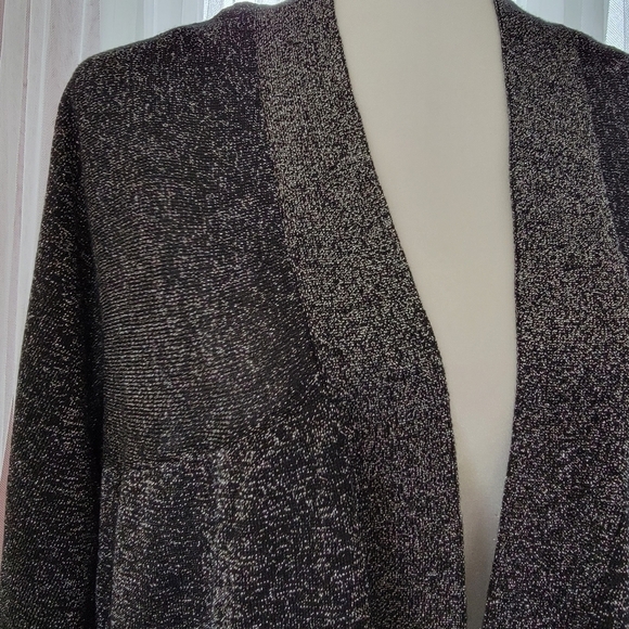 NWT Designer Originals Black/Silver Sparkle Cardigan Size 1X - Picture 2 of 9